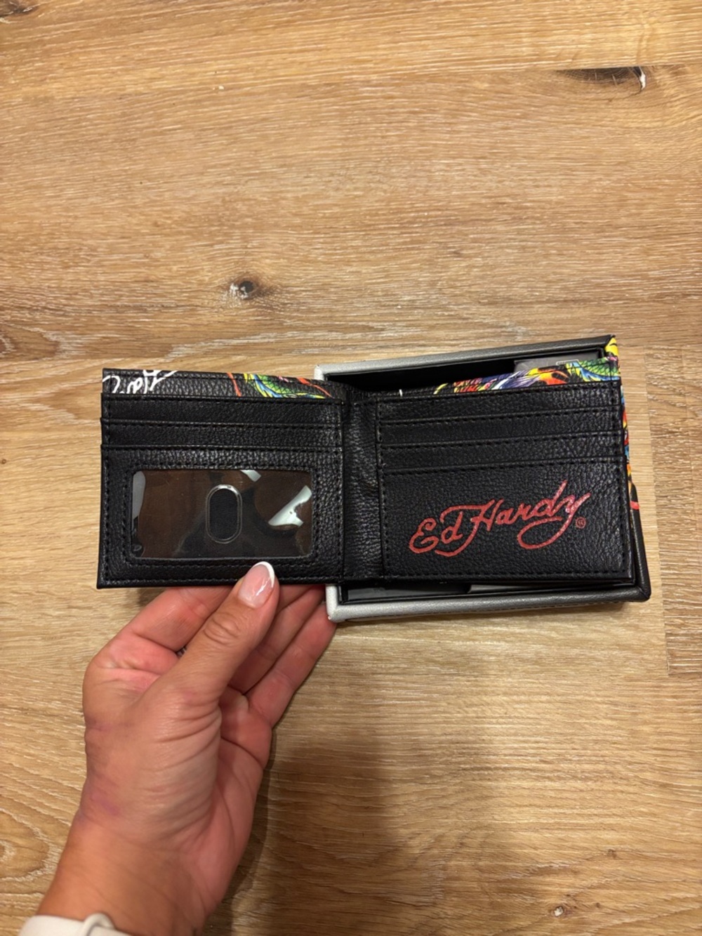 Ed Hardy Wallet NWT - Picture 4 of 6